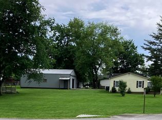 424 Knott St, Mitchell, IN 47446