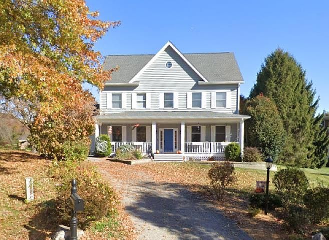 1st image of 211 Talheim Cir