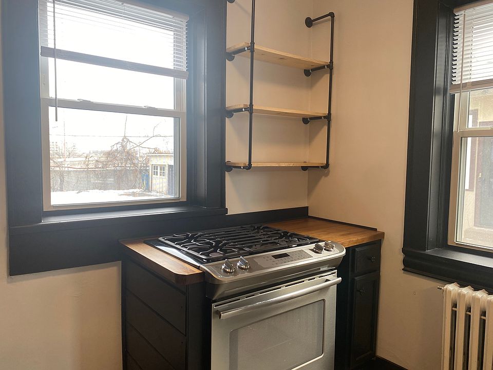 1st image of 780 Curfew St #1