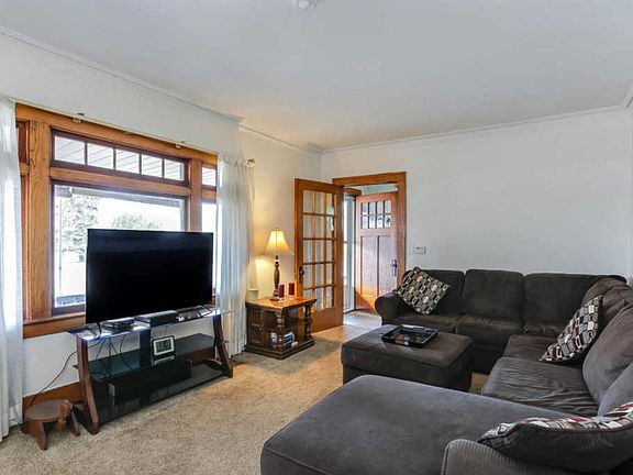 5th image of 2322 Horton Ave SE