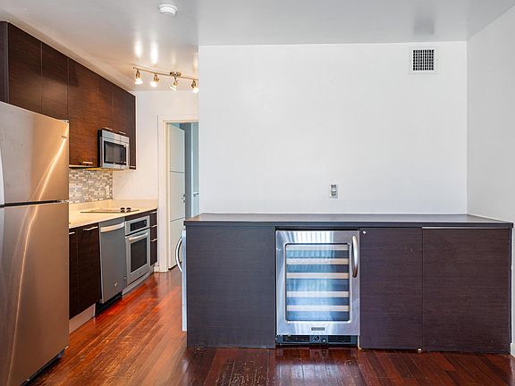 2nd image of 1550 Pennsylvania Ave Floor 116-331