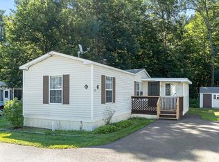6 Mason St #72, Pepperell, MA 01463