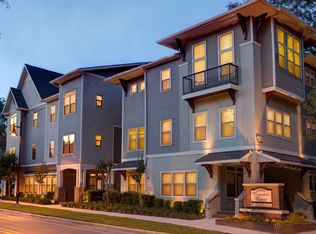 1142 SW 3rd Ave APT 303, Gainesville, FL 32601