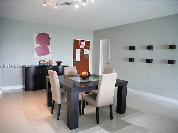 4th image of 4001 S Ocean Dr APT 11A