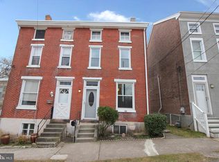 152 Chestnut St, Spring City, PA 19475