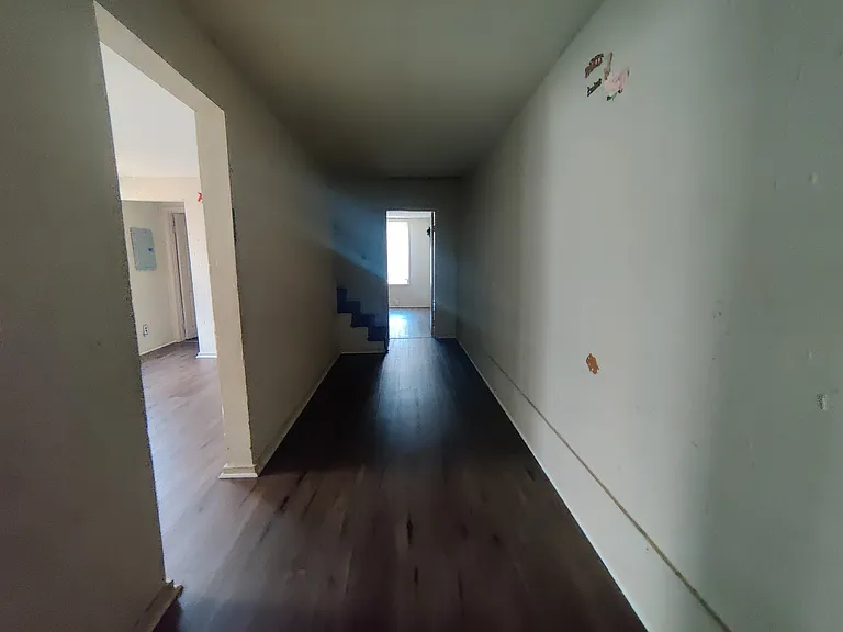 519 Green St #2 — Photo 5