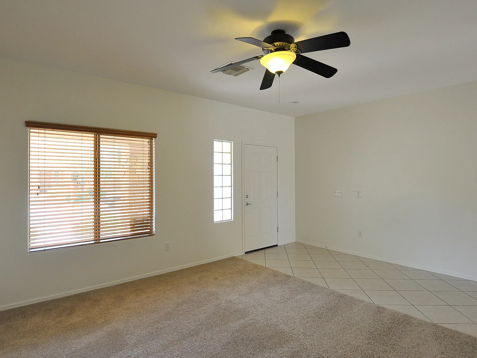 4 BR 2 1/2 BA - 2Story — Photo 3