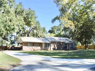110 E Church St, Perry, FL 32348