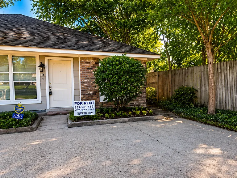 546 S Flannery Rd #B — Photo 1