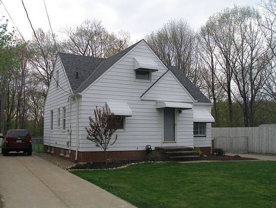 1st image of 5681 S Park Blvd