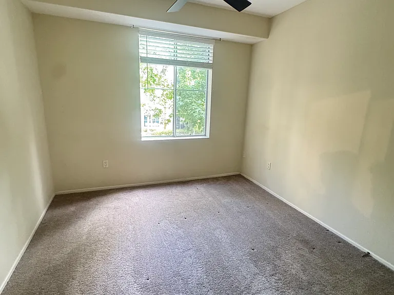 3230 Watermarke Pl — Photo 11