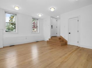84 Chelsea St #1B, Boston, MA 02128