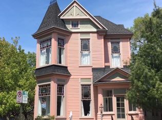 464 W Clay Ave, Muskegon, MI 49440