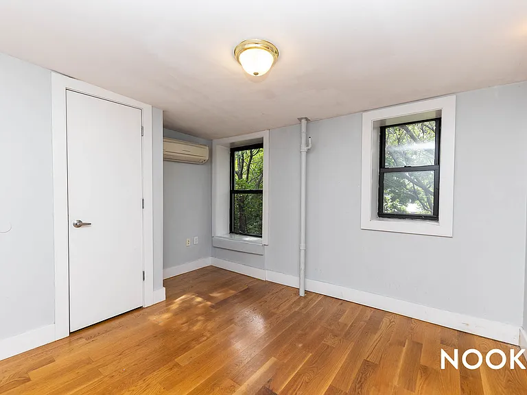 298 Gates Ave #4 — Photo 10