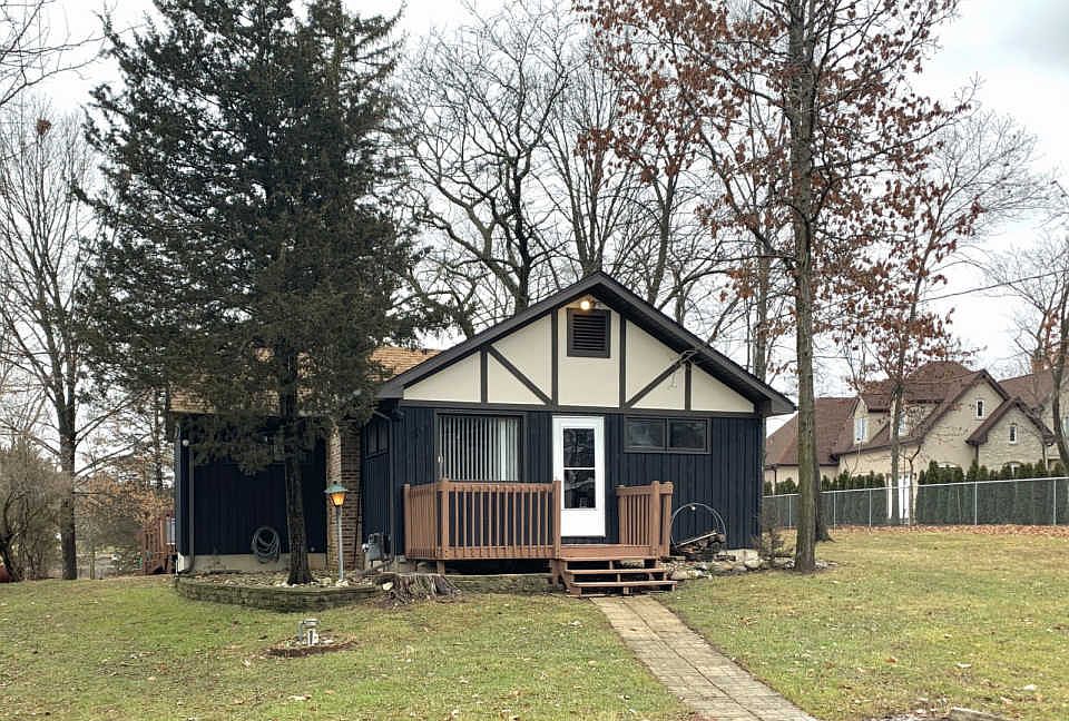 1st image of 26298 W Prospect Ave