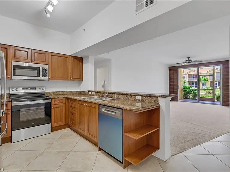 20261 Estero Gardens Cir #108 — Photo 8