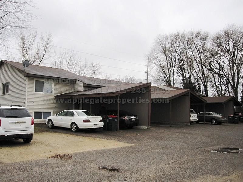 2nd image of 919 Sycamore St APT 1