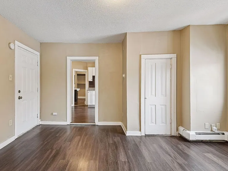 951 - 953 Desoto Street — Photo 12