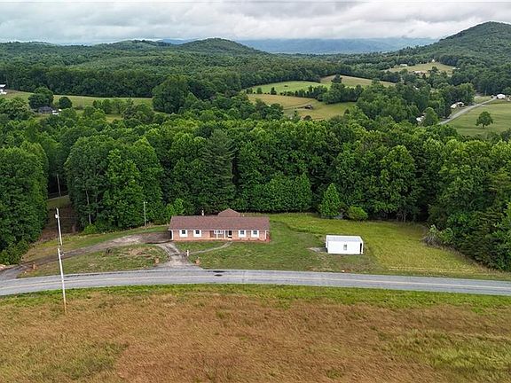 2nd image of 181 Layell Rd