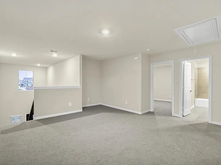601 Willet Dr — Photo 4