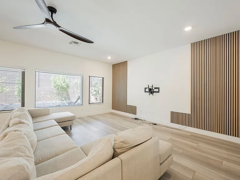 8683 Black Cordon Rd — Photo 12