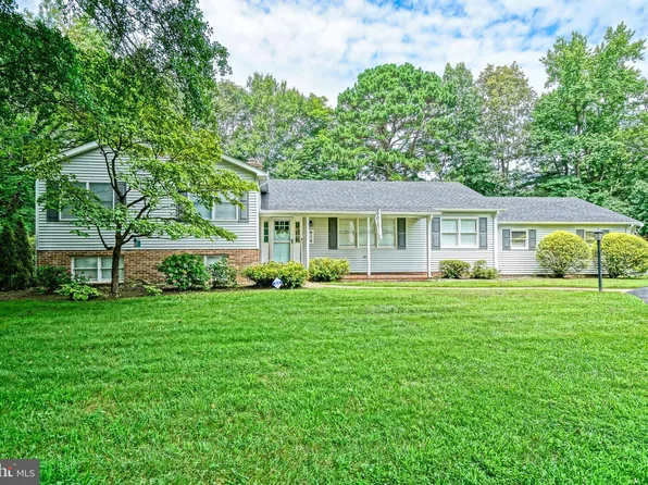 914 Midway Ln, Seaford, DE 19973