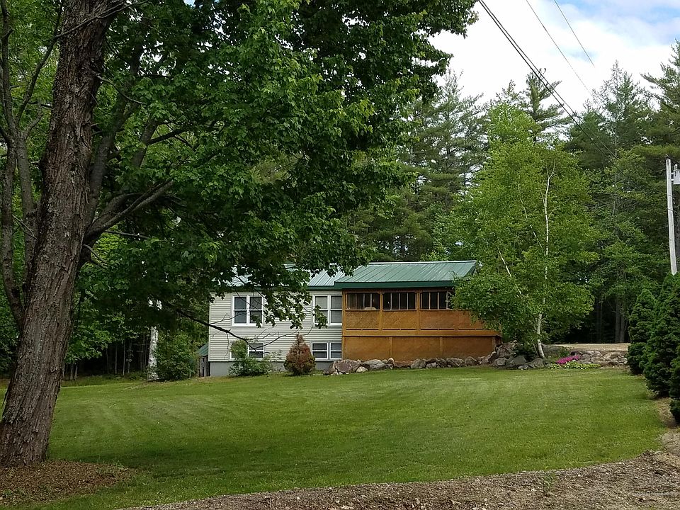 2nd image of 6 Lapointe Rd
