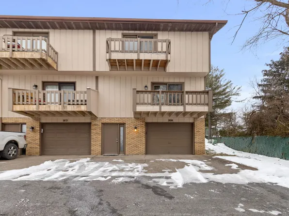 1224 Van Voorhis Rd APT H8, Morgantown, WV 26505