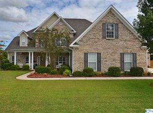 3201 Mossy Rock Rd SE, Owens Cross Roads, AL 35763