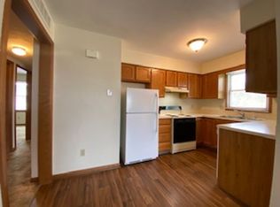 204 Stonewall Court, Nappanee, IN 46550