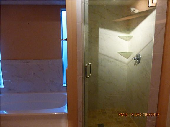 3rd image of 4453 Early Morn Dr