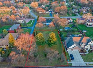 65 Plum Grove Rd, Roselle, IL 60172