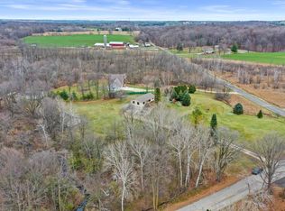 9106 Wescott Rd, Kewaskum, WI 53040