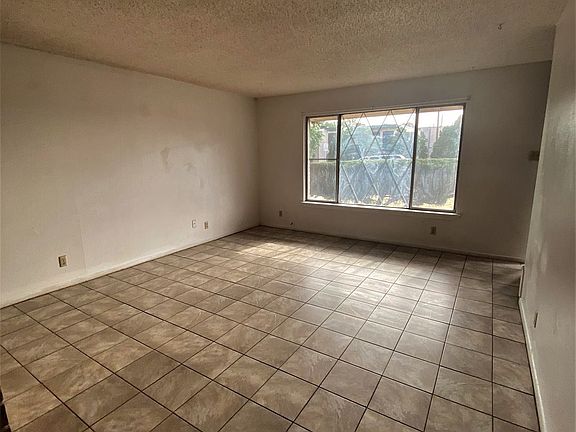 4th image of 1705 Payne St #1705