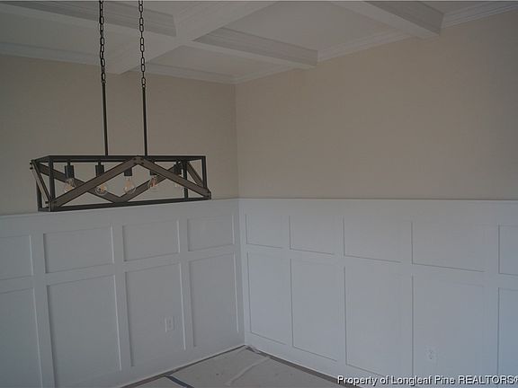 3rd image of 620 Amusement Dr