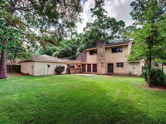 4th image of 3715 Golden Lake Dr