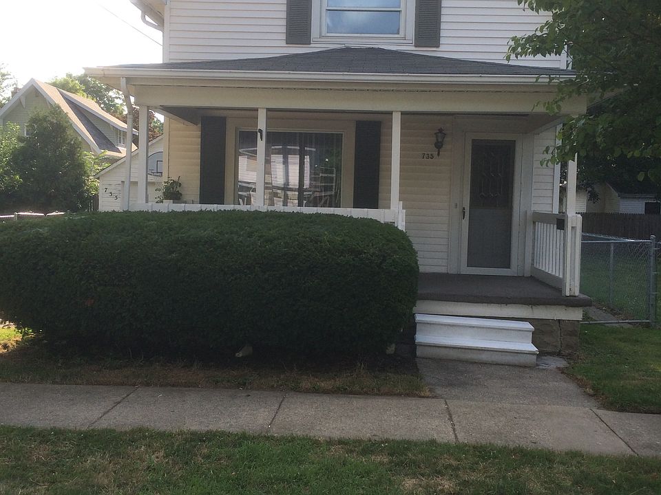 1st image of 735 N Hickory St