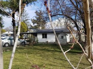1417 S 14th St, Yakima, WA 98901
