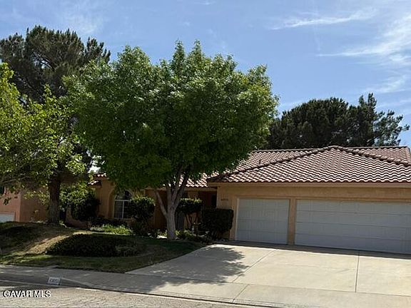 3rd image of 42050 Valley Vista Dr