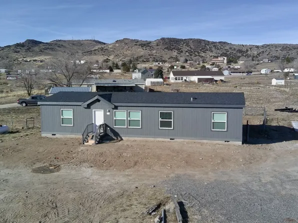 482 Jasper Dr, Spring Creek, NV 89815
