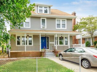 468 Oak Ave, Cedarhurst, NY 11516