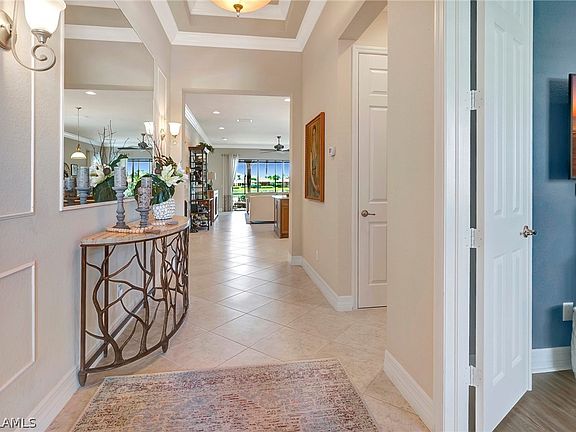4th image of 11691 Meadowrun Cir