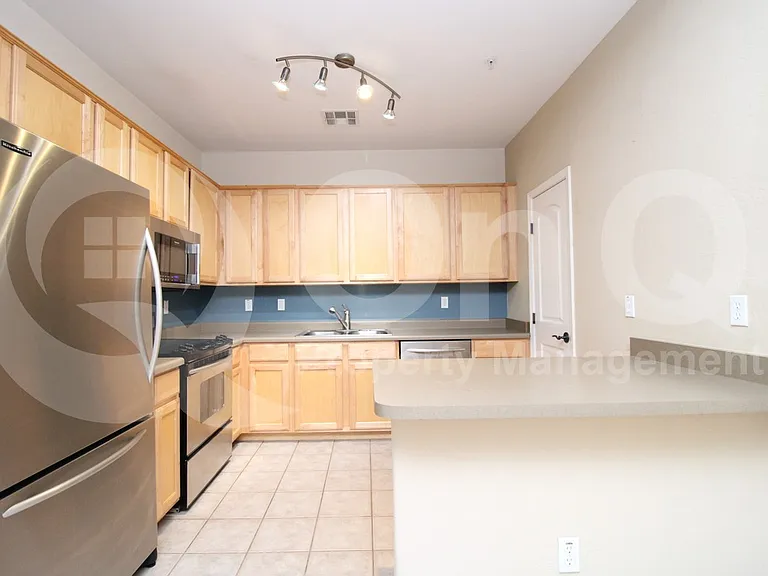 16410 S 12th St #233 — Photo 3
