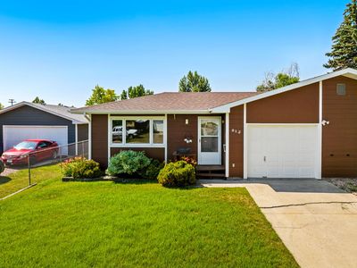 812 5th Ave NW, Great Falls, MT, 59404