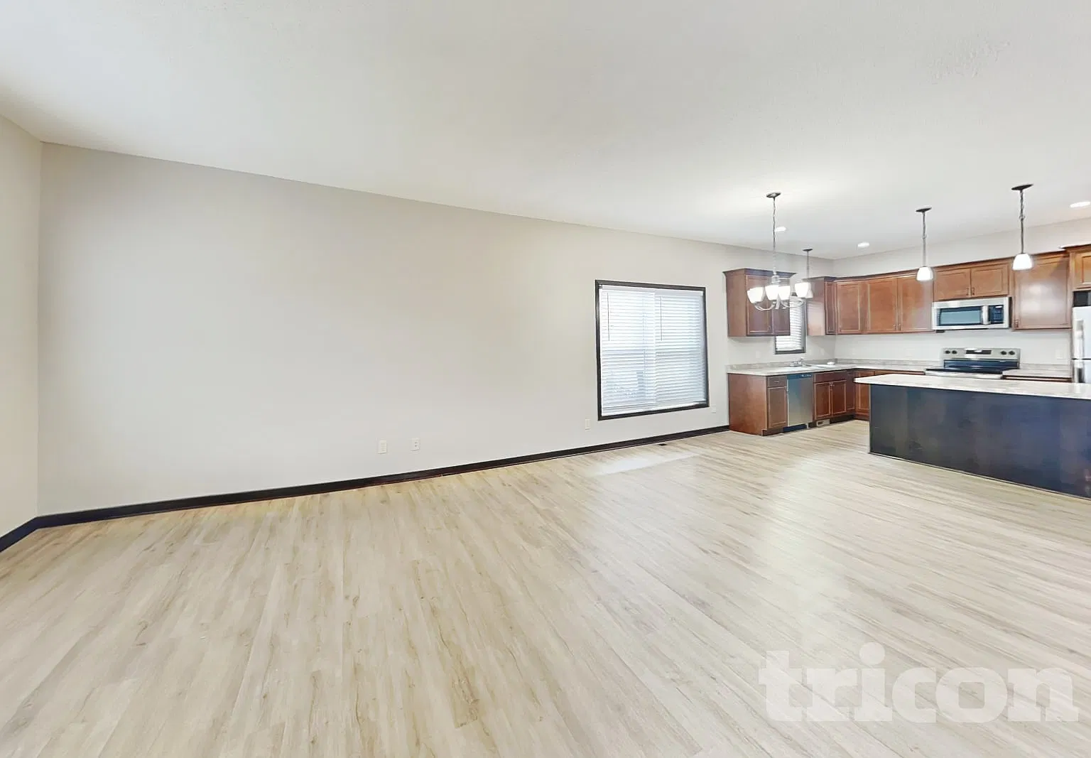 1074 Landings Lane Watertown MN — Photo 3