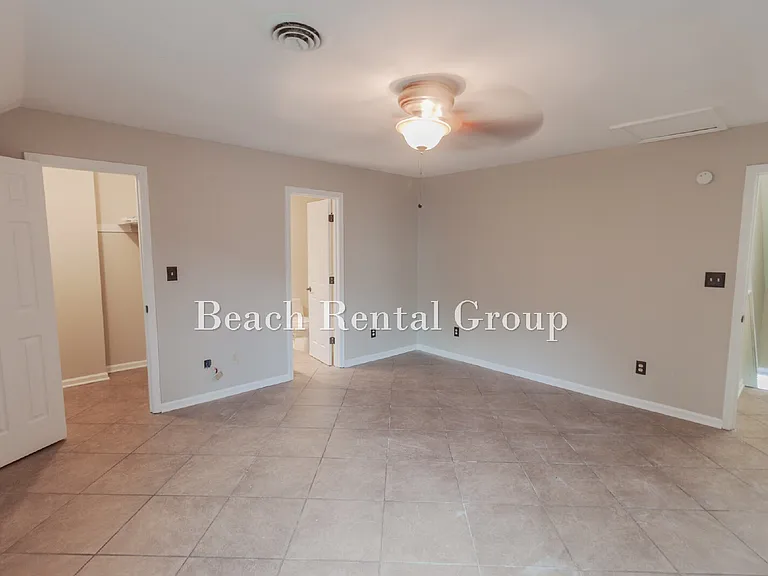 2010 Sand Dunes Dr #201 — Photo 15