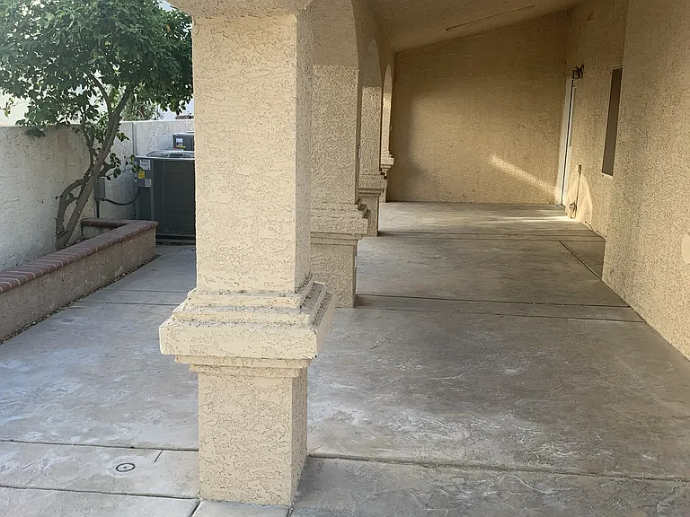 2238 Alanhurst Dr — Photo 39