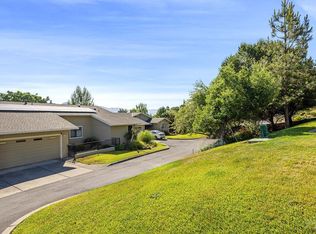7193 Overlook Dr, Santa Rosa, CA 95409