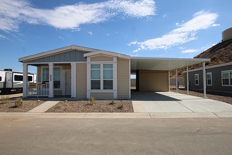 Desert Willow Floorplan