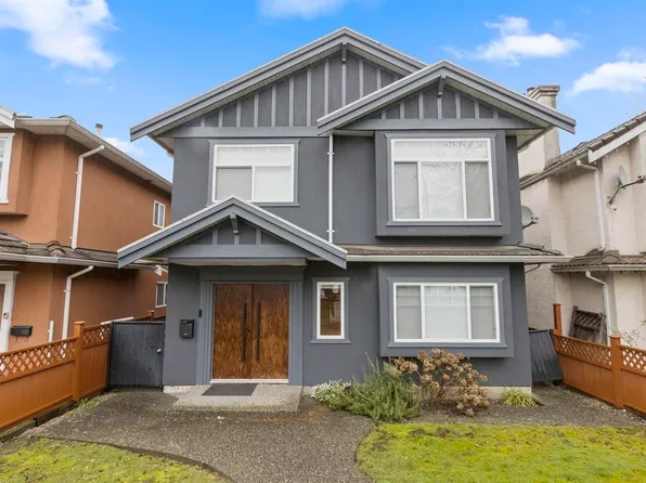 4465 Cambridge St, Burnaby, BC V5C 1H6